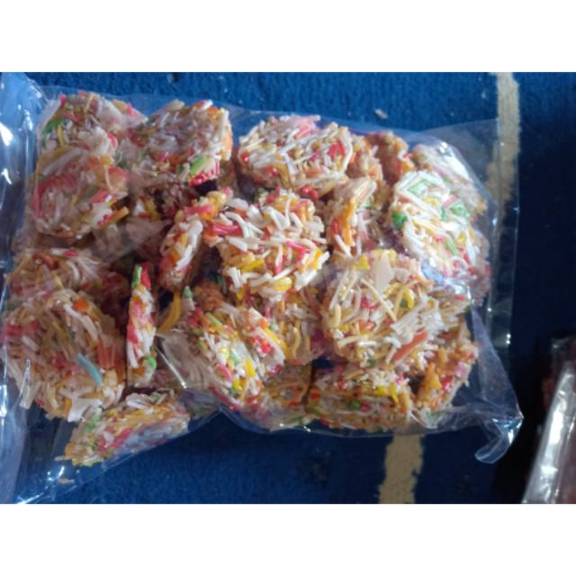 

Rangining warna warni oleh" khas lembang