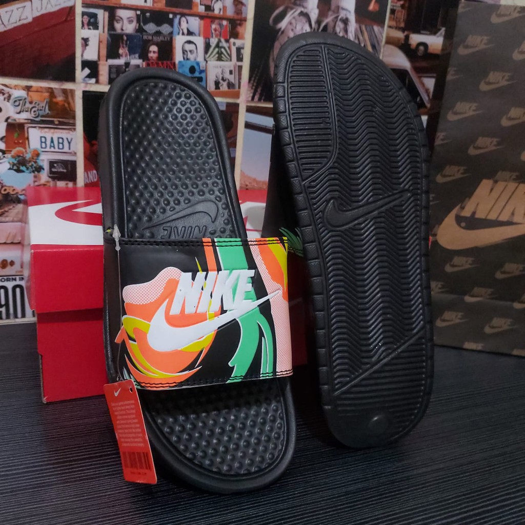 Sendal Nike Benassi Swoosh ORIGINAL Flip  Sandal Flop Bunga Black Selop Floral Mawar Slop Slide