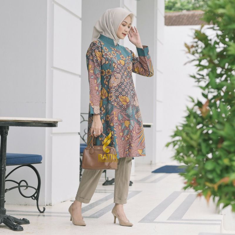 Motif Tunik Merak Indah Atasan Tunik Batik Wanita Prabuseno Lengan Panjang Katun Printing Handmade L