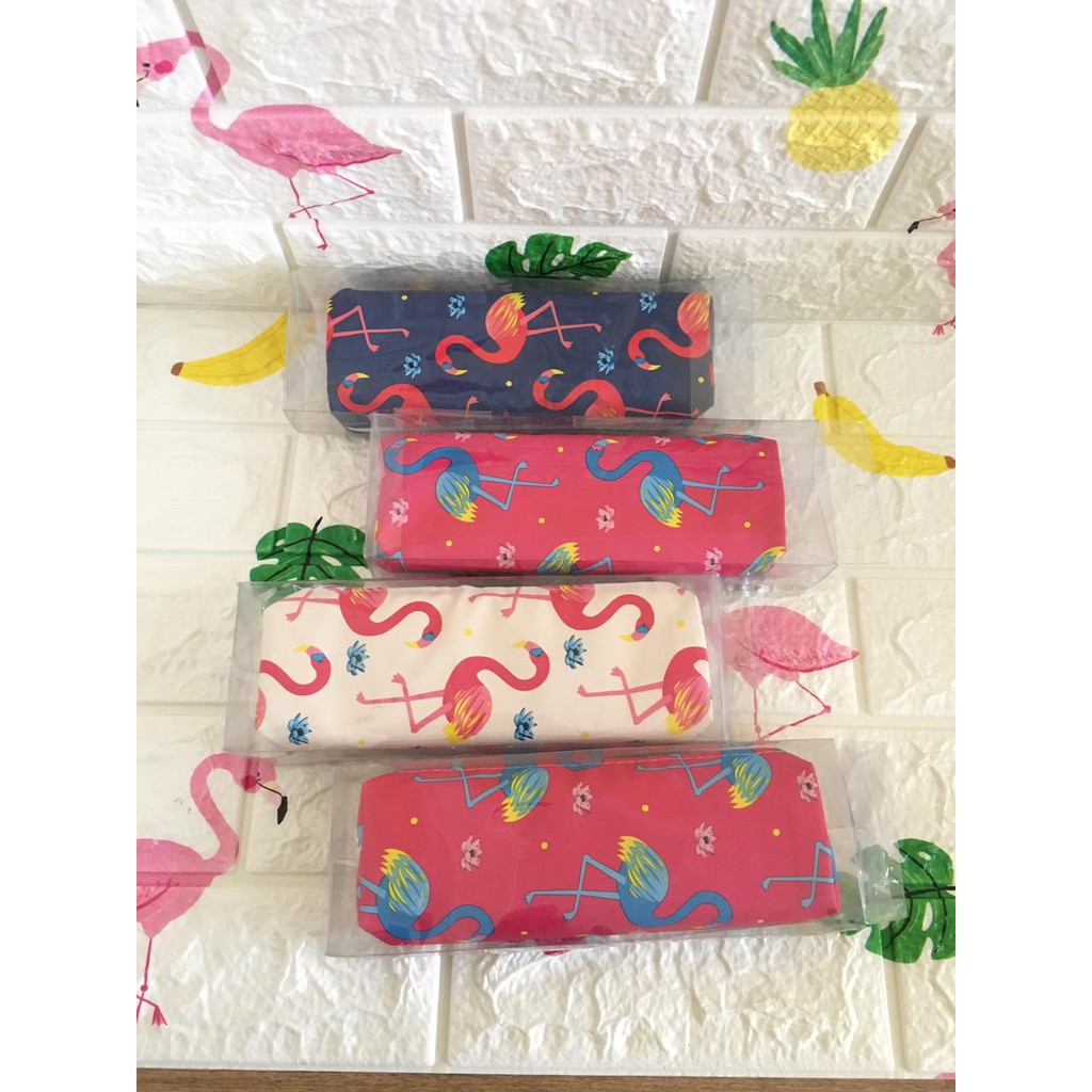 

Tempat pensil kain motif lucu