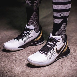 men's kyrie flytrap 2