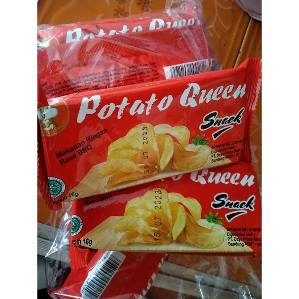 Cemilan snack potato queen