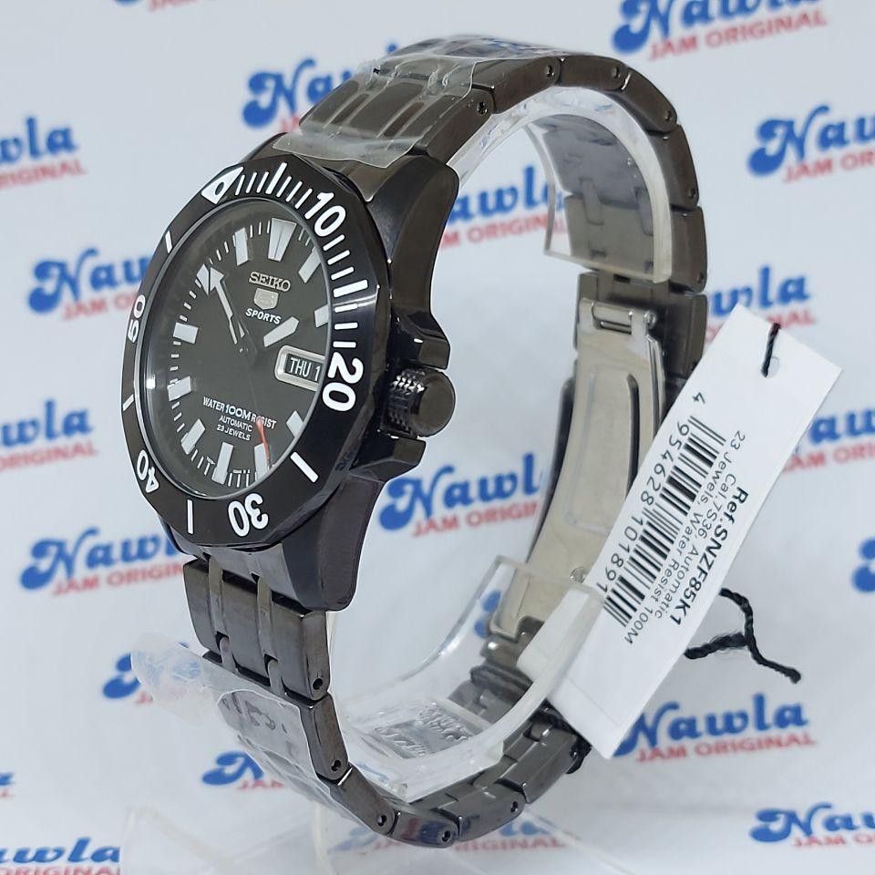 Seiko 5 Sports SNZF85K1 Full Black Stainless - Jam Tangan Pria SNZF85