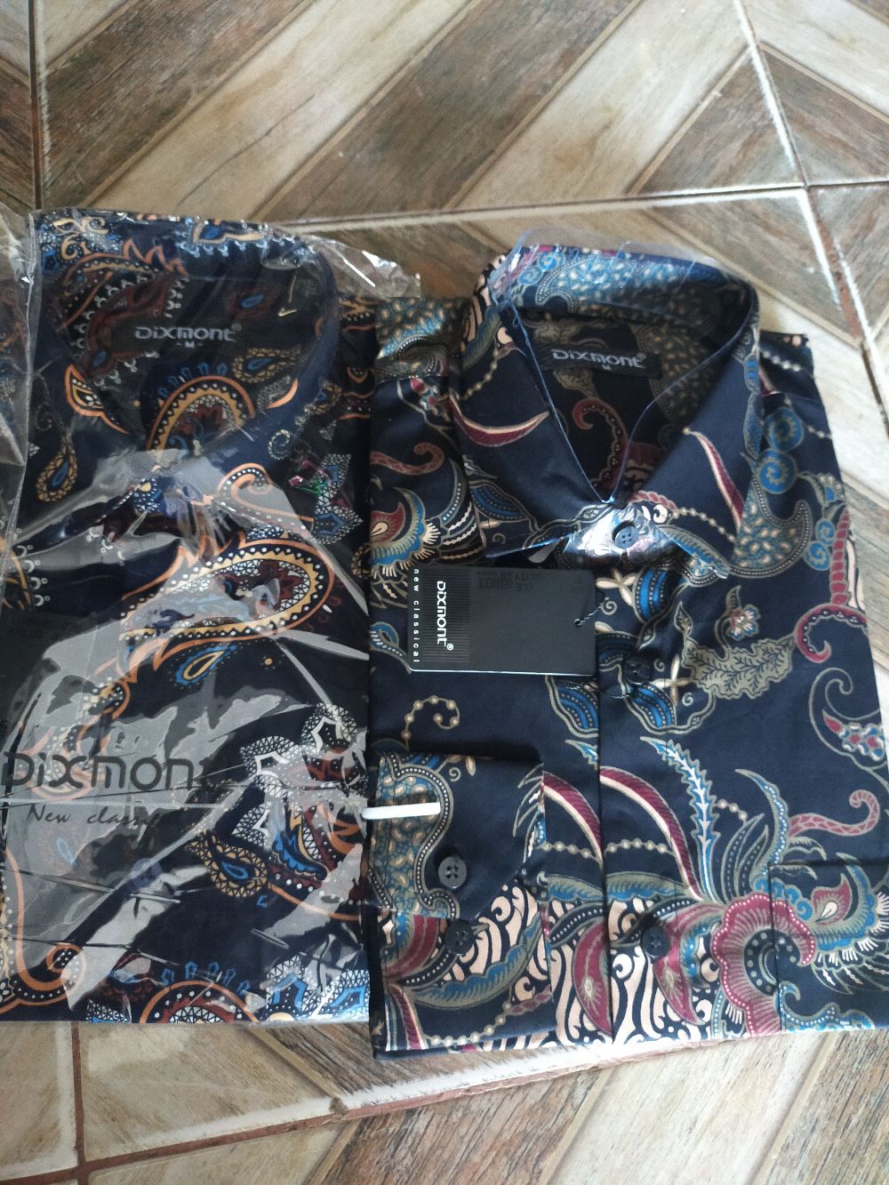 Kemeja Batik Pria Lengan Panjang Bl80 Katun Motif Modern Dixmont Semi Slimfit Premium