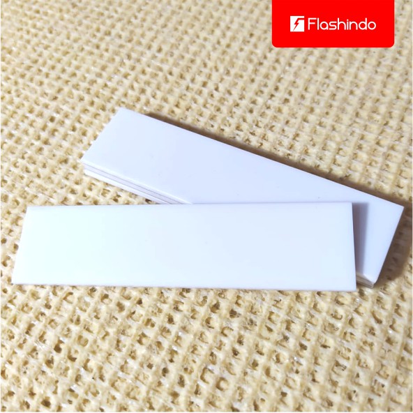 

Bahan Nama Dada/Name Tag Akrilik / Acrylic Putih Solid / Putih Kapur Polos Cutting 8 x 2 cm