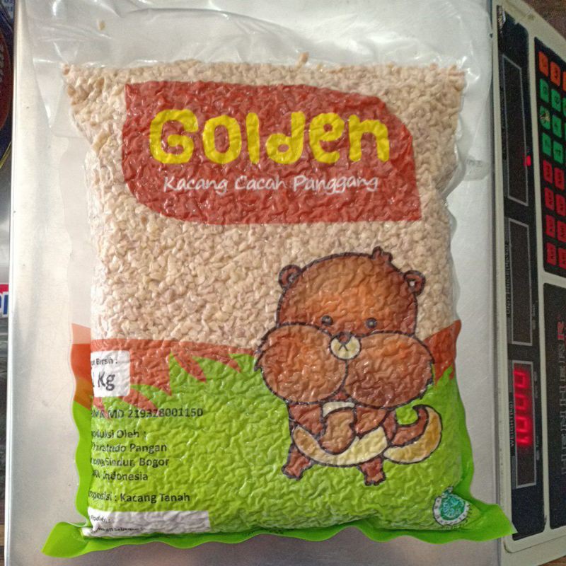 Kacang Golden Nuts / Kacang Cacah Repack 250gram