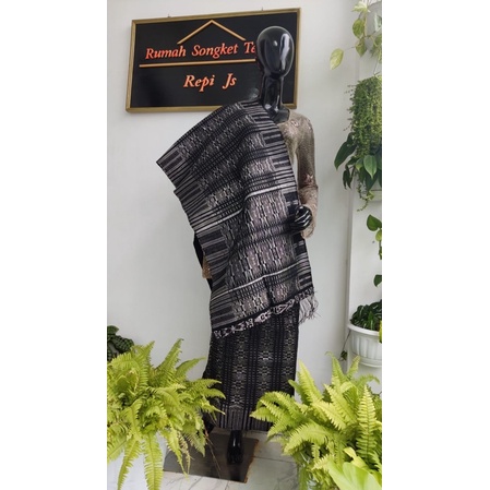 Songket Pucca Classic Tarutung Hitam Putih