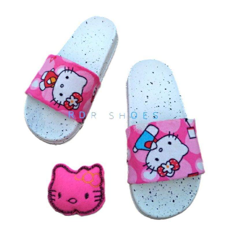 RDR sandal bulu hello kitty bisa couple ibu anak