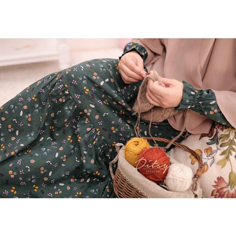 Eira Pine Ditsy size XL