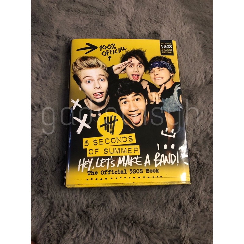 OFFICIAL 5SOS BOOK — 5 Seconds of Summer