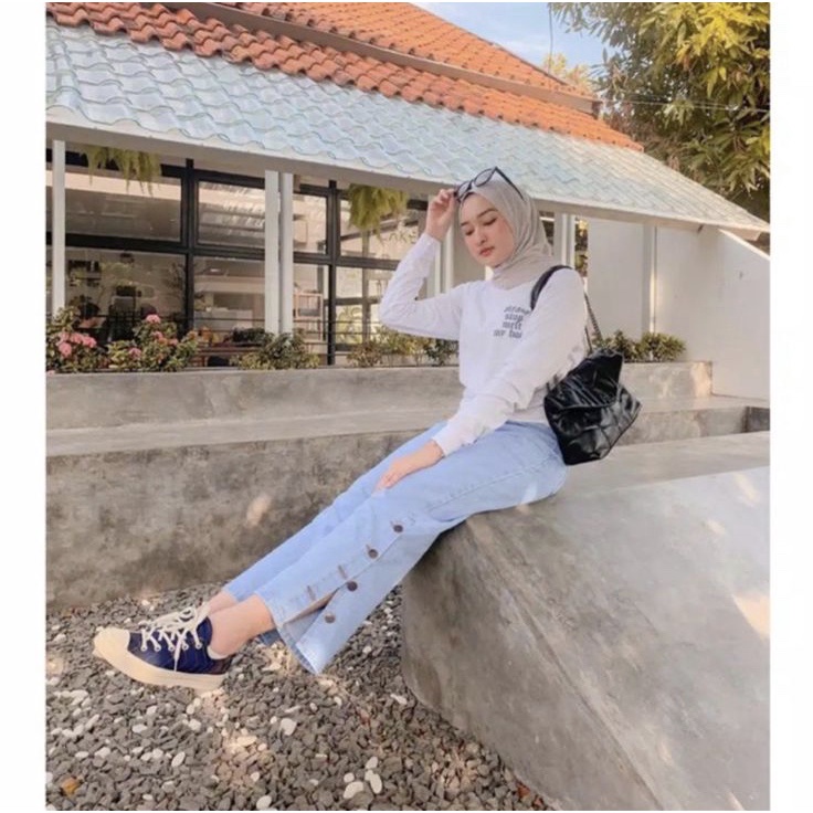 BEFAST - ZEC OOTD Wanita Celana Jeans ASUYRA / Boyfriend Kulot Kancing Rumbai Vivian / Jeans Wanita