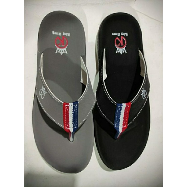 sandal cowok kickers bisban 3 terbaru