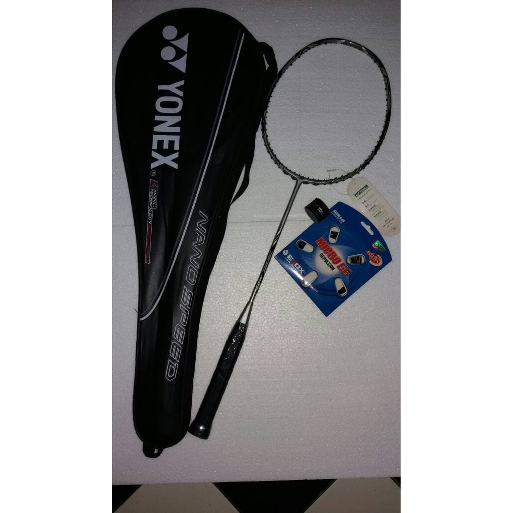 Raket Badminton Yonex Nanoray 900