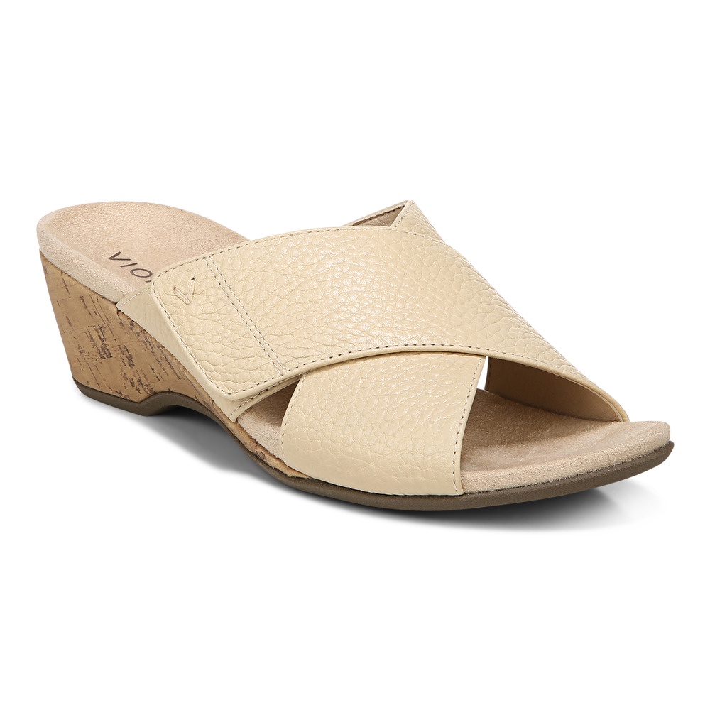 Vionic Leticia Semolina Wedges Wanita