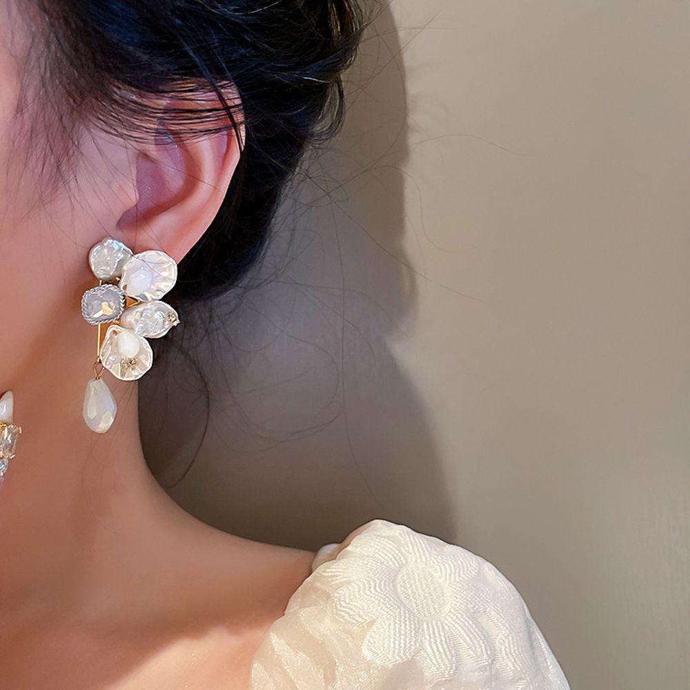 Mxbeauty Anting Pejantan Perempuan Mewah Retro Mutiara Shell Manis Baroque Fashion Perhiasan