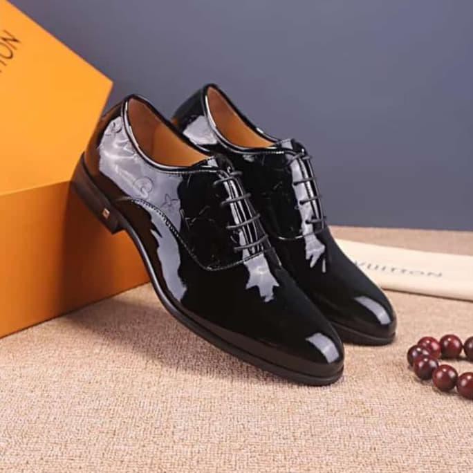 Barang Bagus sepatu pantofel Lv mirror Quality / lv2 limted edition STOK TERBATAS