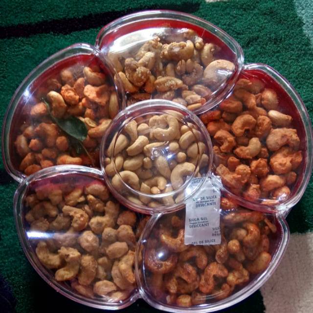 

KACANG MEDE mateng toples bunga