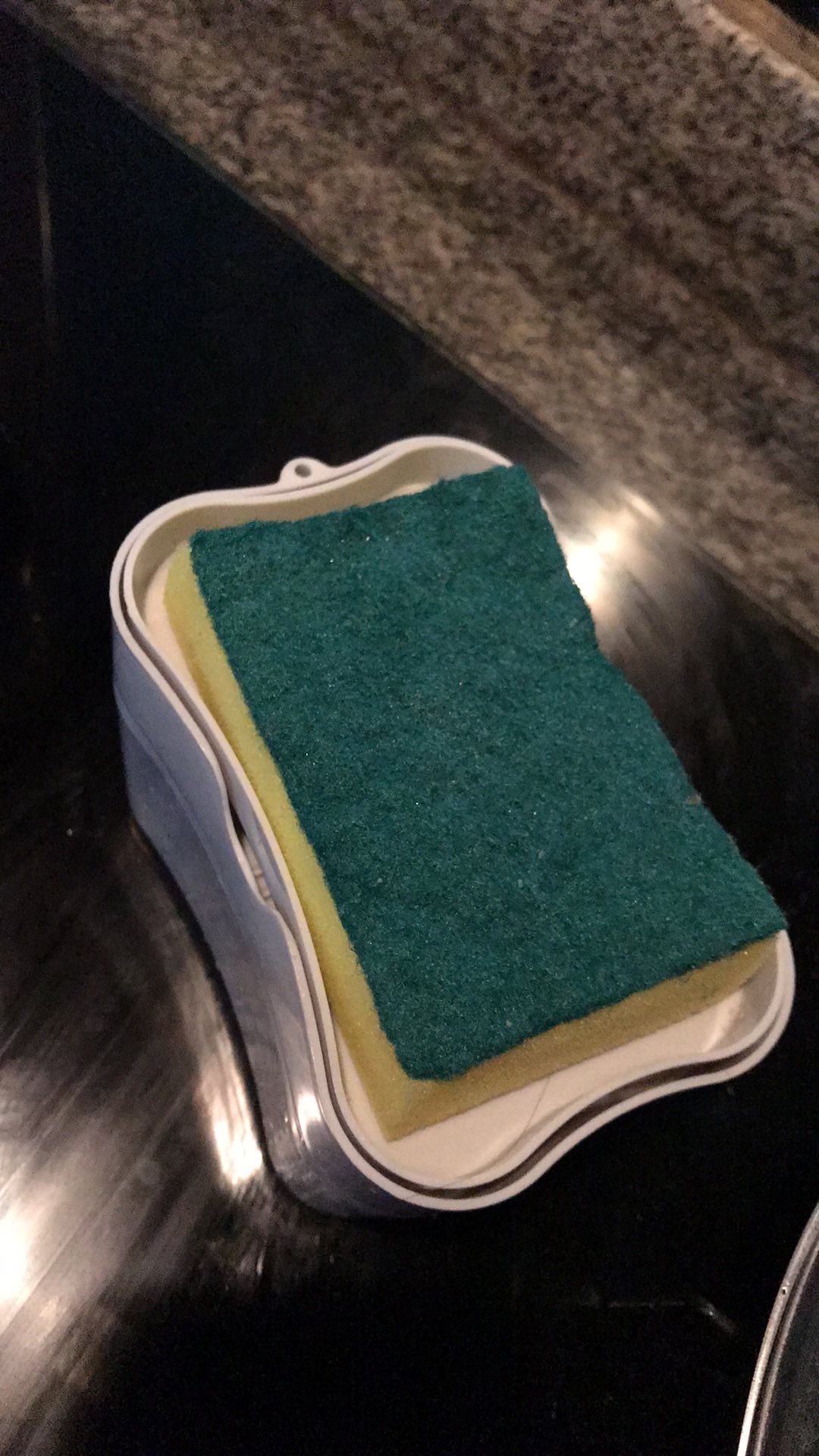 Tempat Dispenser Sabun Cuci Piring / Tempat Spon Cuci Piring Pompa