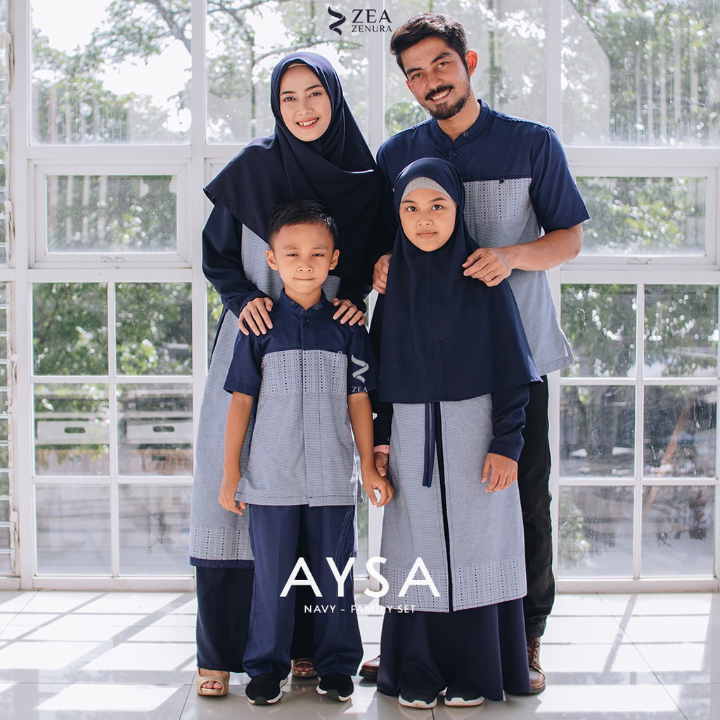 Aysa In Navy | Baju Gamis Sarimbit Keluarga Muslim | Zea Zenura x Mirtazani