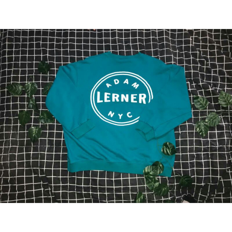 crewneck -The moment NYC  baca desk!!