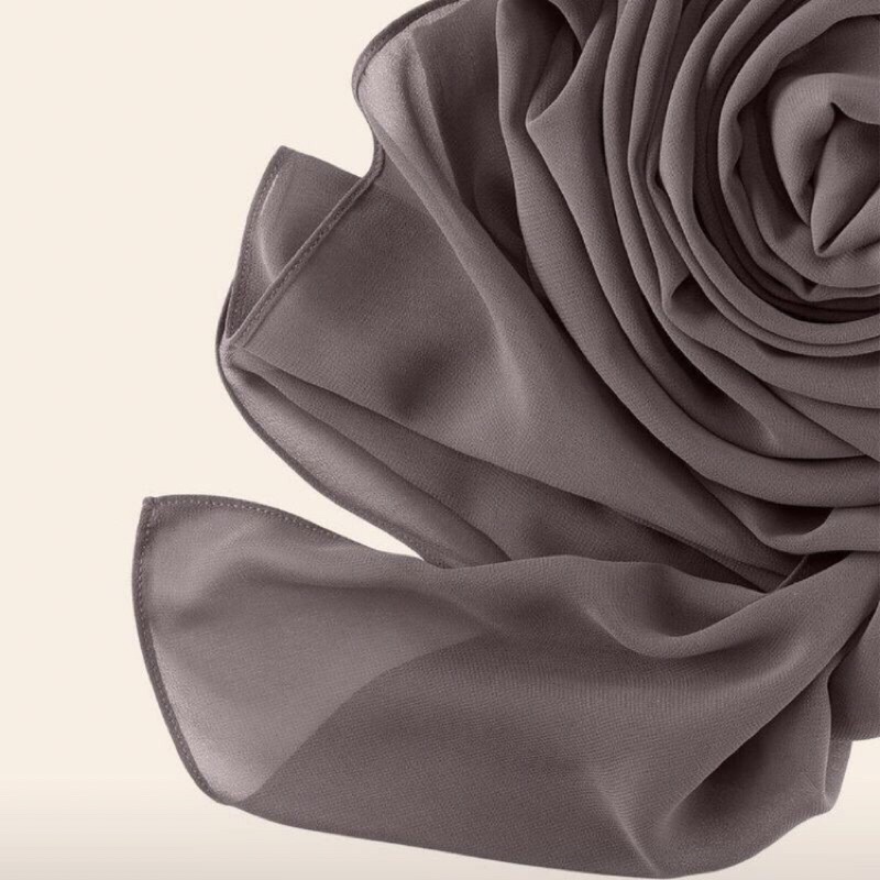 Hijab Instant Diamond Pashmina Tali Panjang Tepi Jahit-Dark Grey