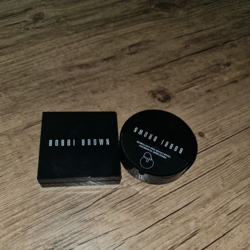 BOBBI BROWN