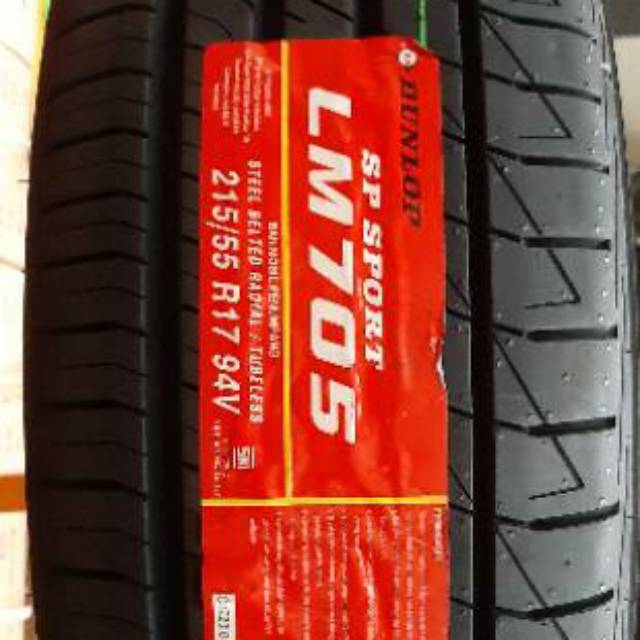 Ban Dunlop 215/55 R17 LM705