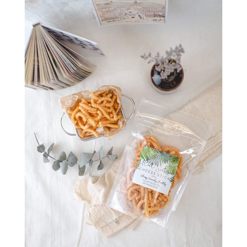 

Ulat Sutra Cheese Stick - 80 gram