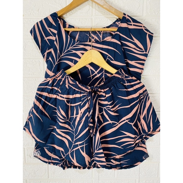 SETELAN TOP PENDEK MOTIF DAUN BAMBU