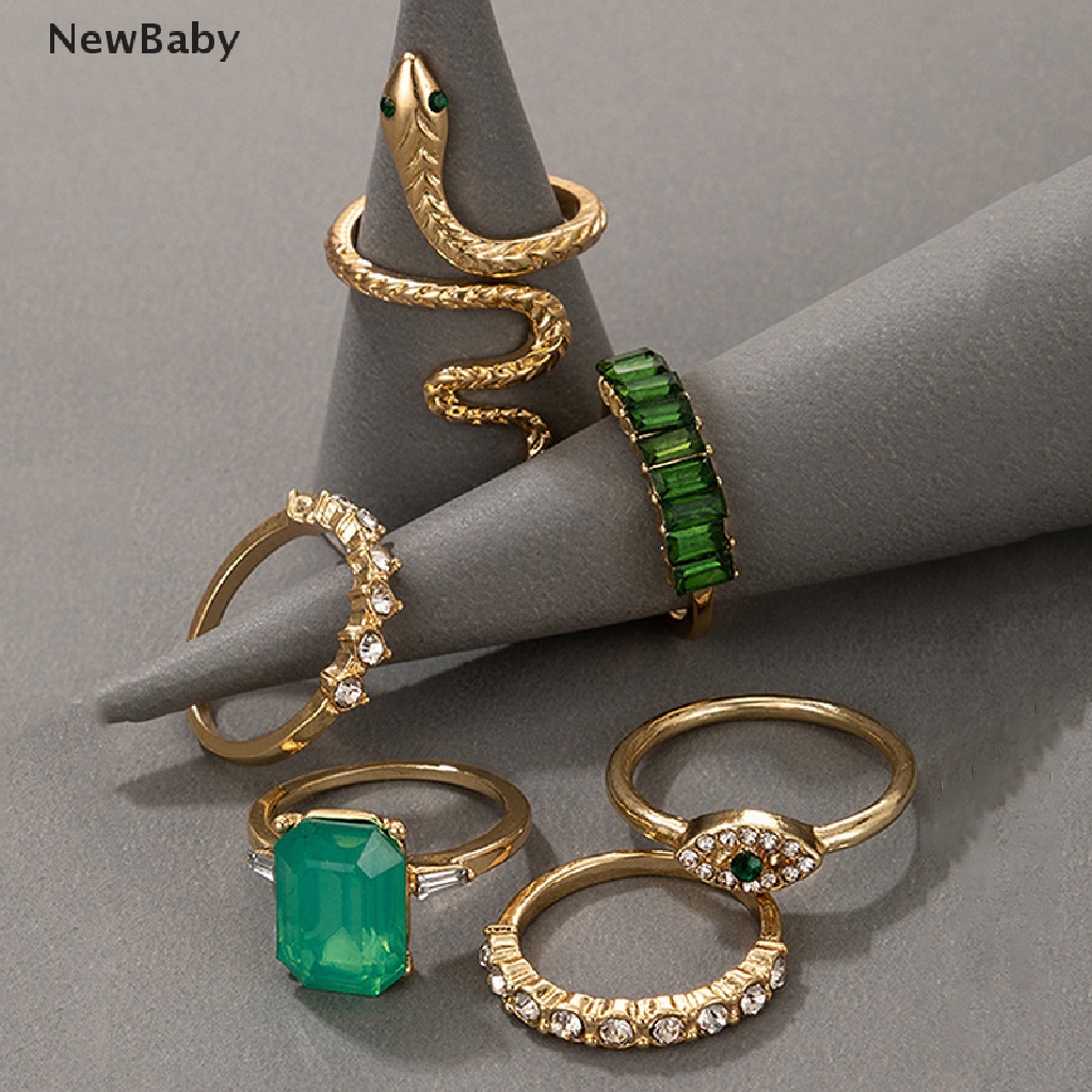 6pcs / set Cincin Desain Ular Hias Kristal Berlian Imitasi Warna Hijau Gaya Vintage Untuk Wanita