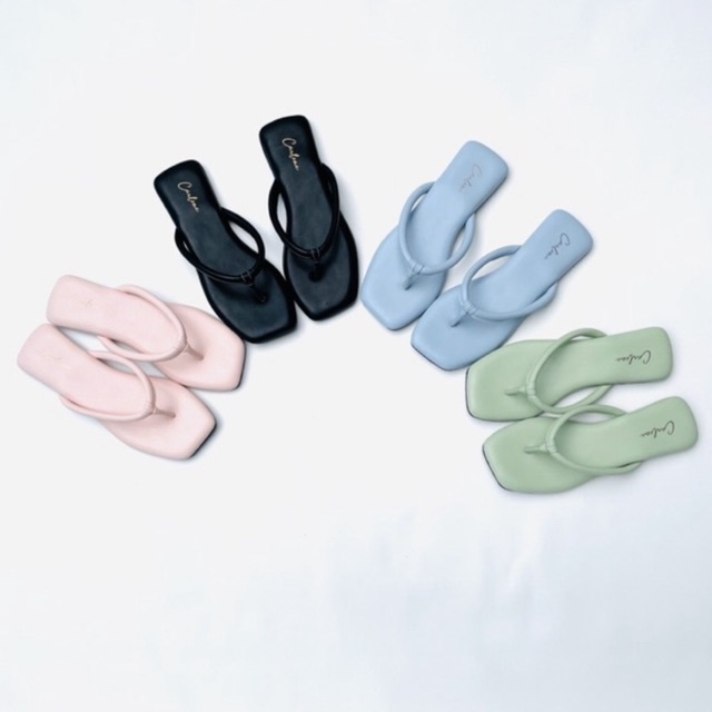 Carlene_Olive flat sandal jepit wanita