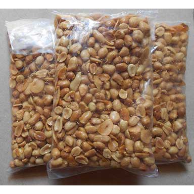 

kacang goreng kacang bawang kacang tanah cemilan kacang snack kacang gurih siap makan kcang goreng