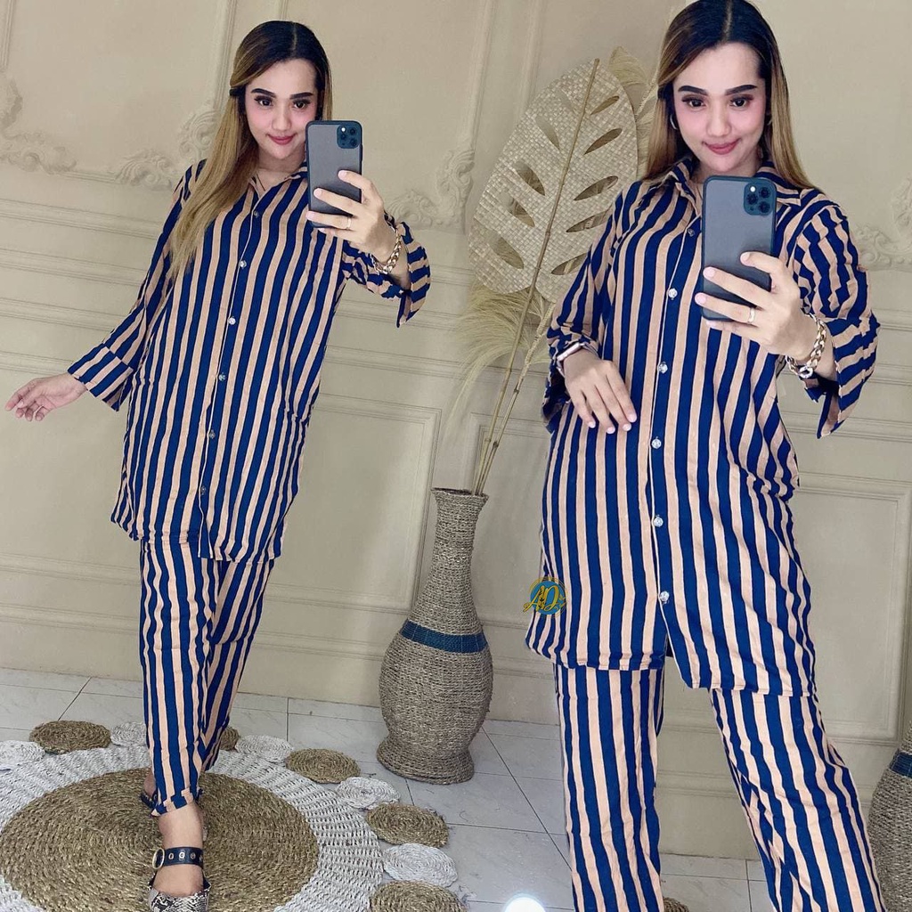 Setelan Wanita Tunik Malaysia Salur One Set Tunik Lurik Lengan Panjang Baju Wanita Set Celana Panjang LD 110 cm