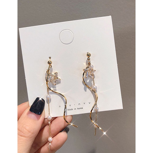 LRC Anting Tusuk Fashion Golden Five Star Tassel Pearl Earrings D89688