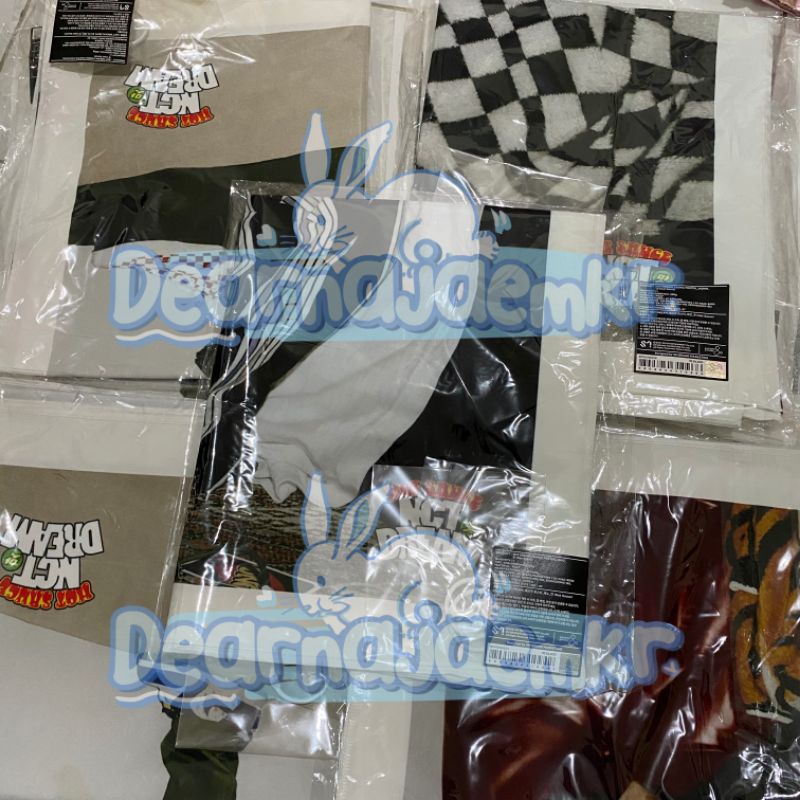 PELUNASAN NCT DREAM HOT SAUCE FABRIC POSTER PC (PILIH MEMBER)