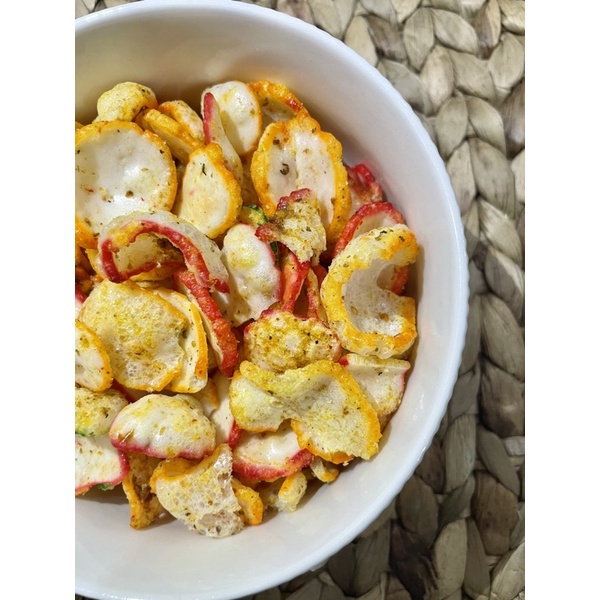 

Kerupuk Seblak Kampung si Neng Buleud