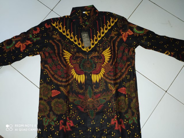 Kemeja Batik Cowok Batik Pria Modern Lengan Panjang Motif Cakra Kuning