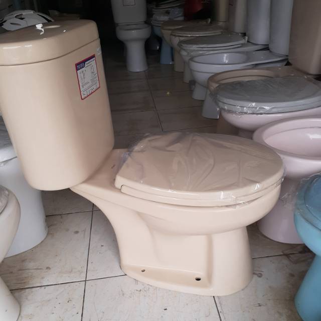 Closet duduk merek toto cw 420 j warna harpes begith free ongkir khusus jadetabek