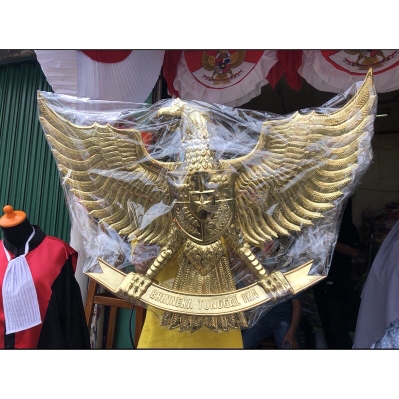 lambang garuda pancasila kuningan dan perunggu 90 cm