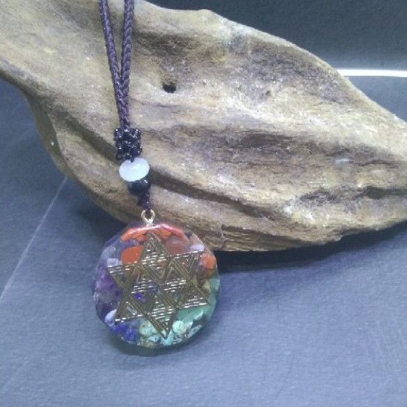 Kalung Liontin Orgonite Buatan Tangan Untuk Meditasi Energi Penyembuhan