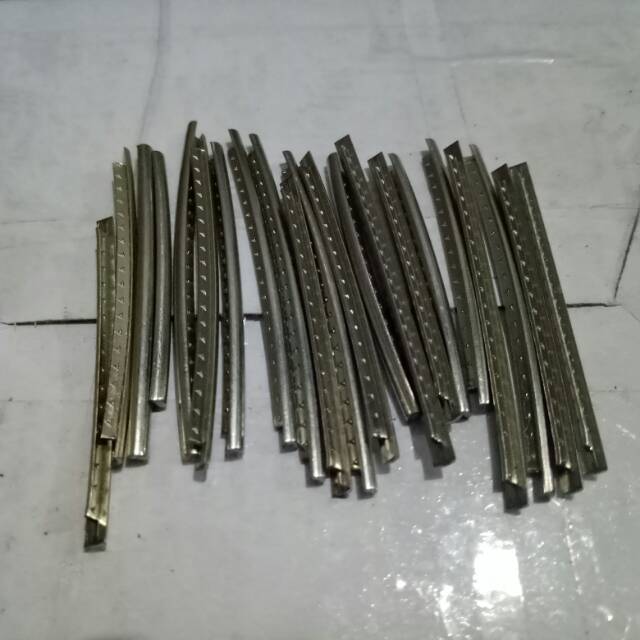 Fret grip gitar akustik elektrik baja stenlis murah diskon isi 24 pcs grip gitar ukuran jumbo/medium