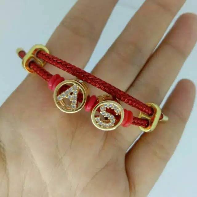 Fourfashion JEWELRY GELANG TANGAN WANITA TALI KAWAT HURUF INISIAL LAPIS EMAS