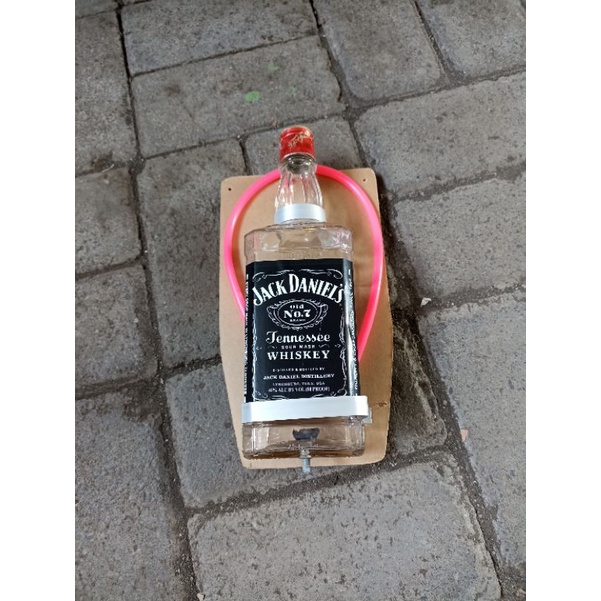 botol oli samping jack daniel