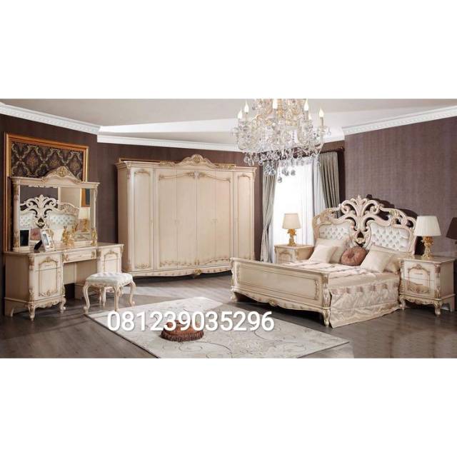 SET KAMAR TIDUR MEWAH DIPAN UKIR NAKAS 2 MRJA RIAS PLUS DUDUKAN DAN LEMARI PINTU 6 KAYU JATI