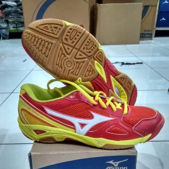 mizuno wave twister 4 brown