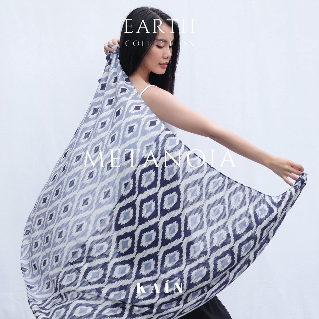 SHOPKAIN Metanoia Shawl – Earth Collection