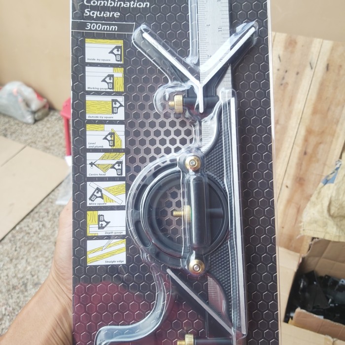 

Combination Square Ruler Siku Kombinasi Penggaris Waterpass New