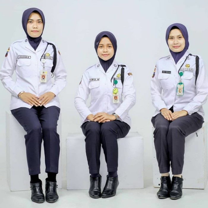 WANITA-PNS-SERAGAM- SERAGAM PDH SECWAN / BAJU PDH SECWAN / SERAGAM SECURITY WANITA - PUTIH, S