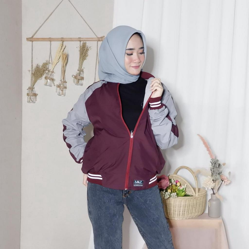 AMZ JACKET Jaket Wanita Boomber Bolak-Balik Bahan Parasut Premium Model Korean Style Kekinian Terbaru Murah Bisa COD Warna Navy Tosca Orange Biru Pink