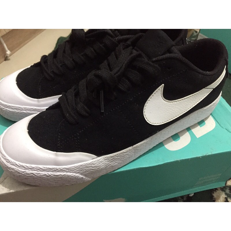 NIKE SB ZOOM BLAZER LOW XT